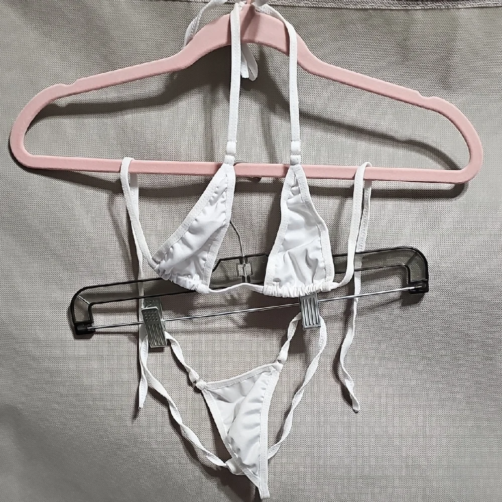 Elegant White Triangle Micro Bikini Set - Picture 1 of 1